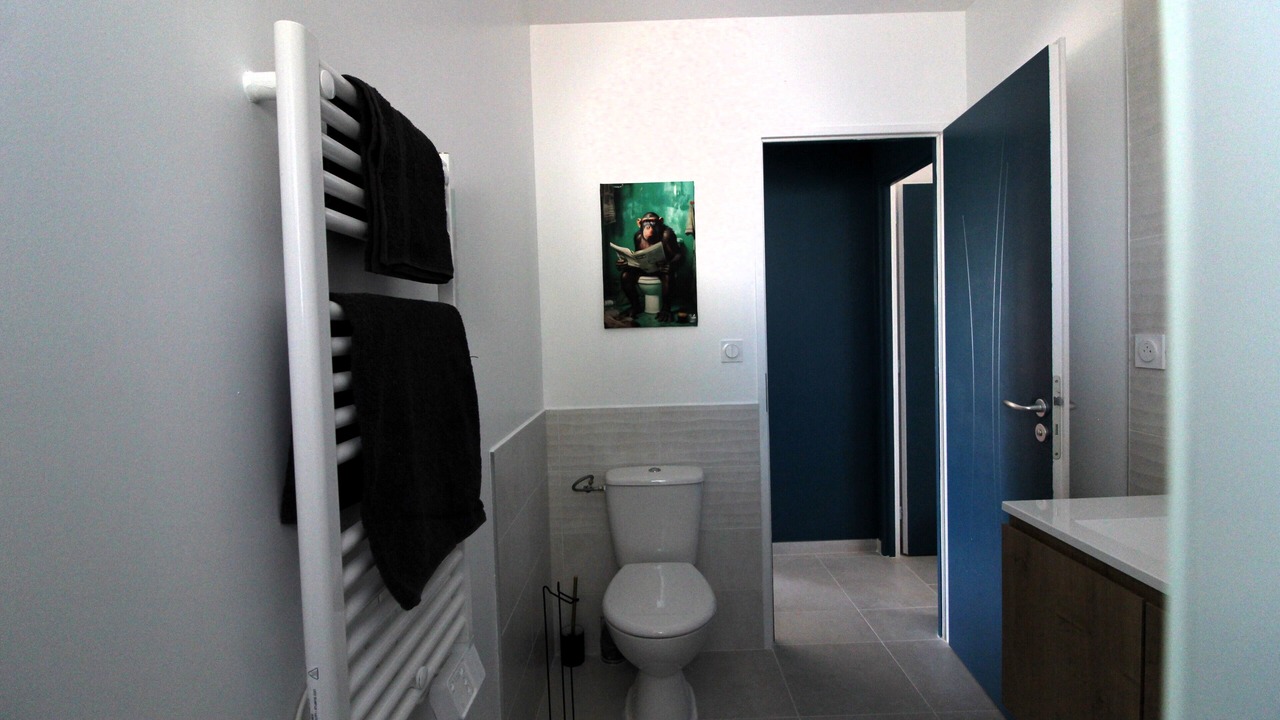 Photo of Bathroom in Neffies