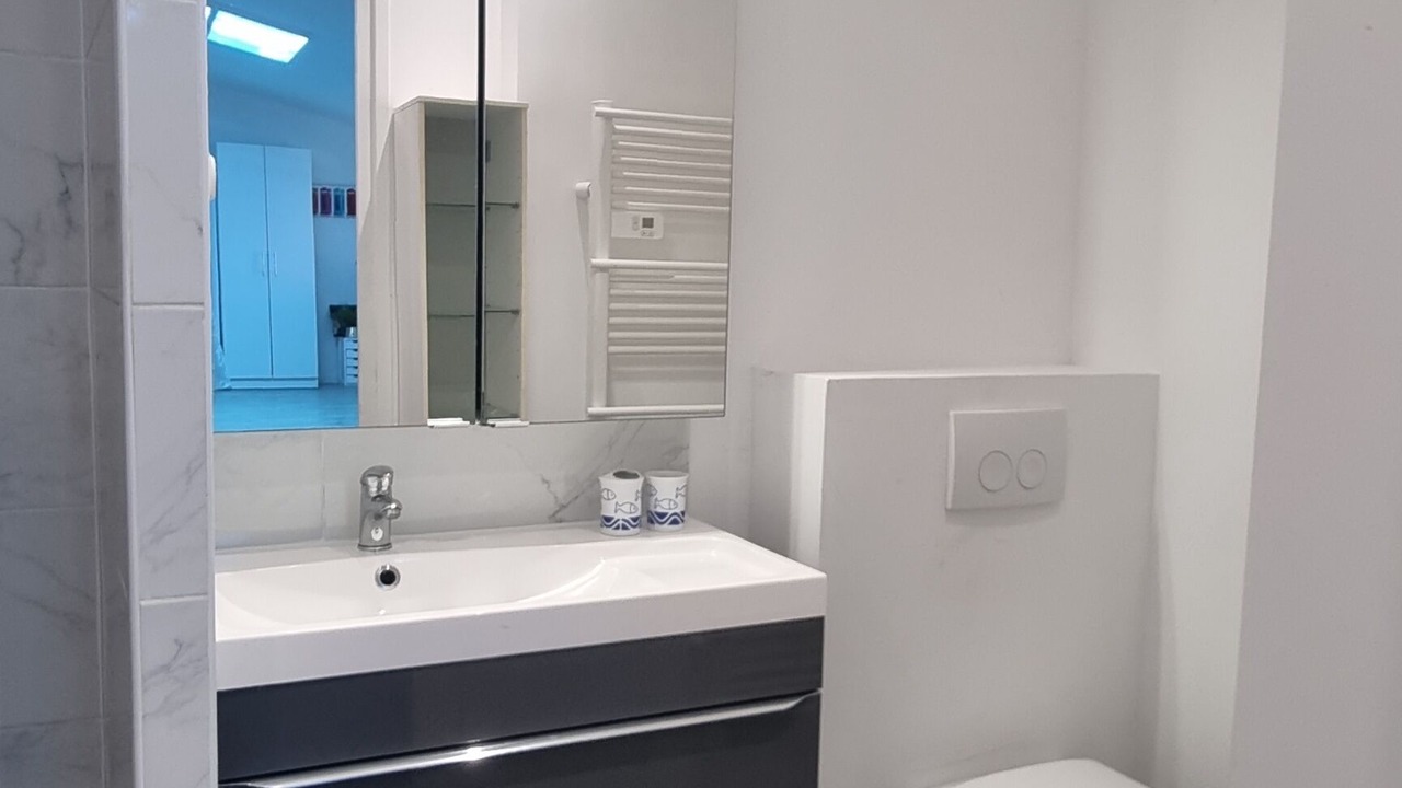 Photo of Bathroom in 12th Arrondissement