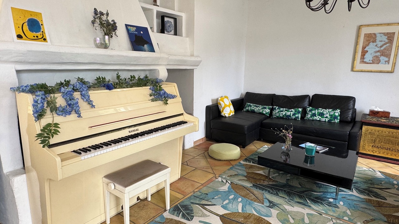 Photo of Livingroom in La Treille