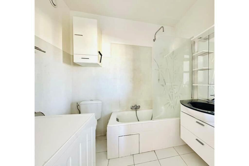 Photo of Bathroom in Antibes