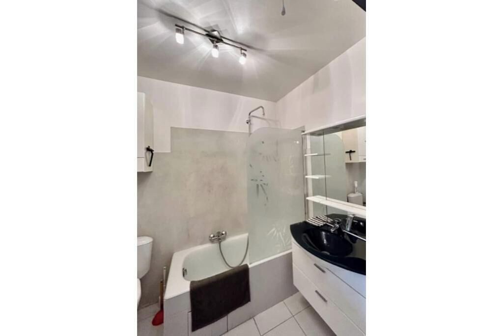 Photo of Bathroom in Antibes