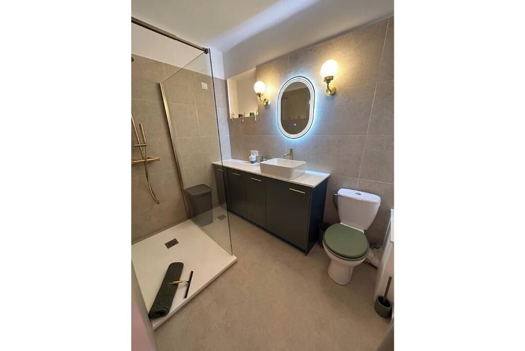 Photo of Bathroom in Antibes