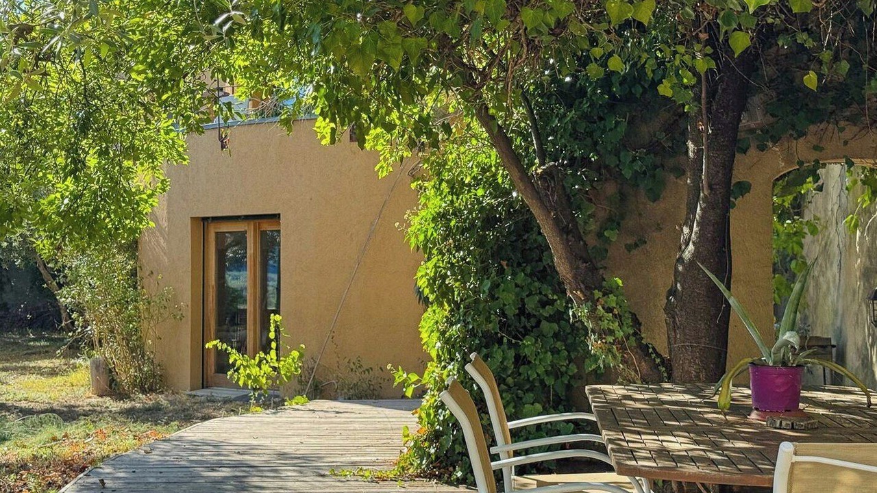 Photo of Outdoor in Cadenet