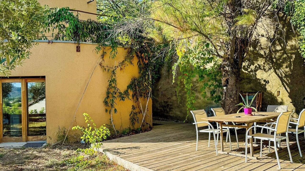 Photo of Outdoor in Cadenet