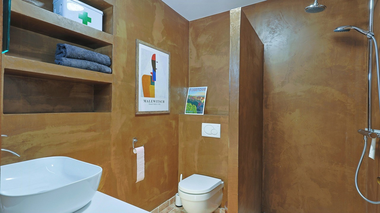 Photo of Bathroom in Lorgues