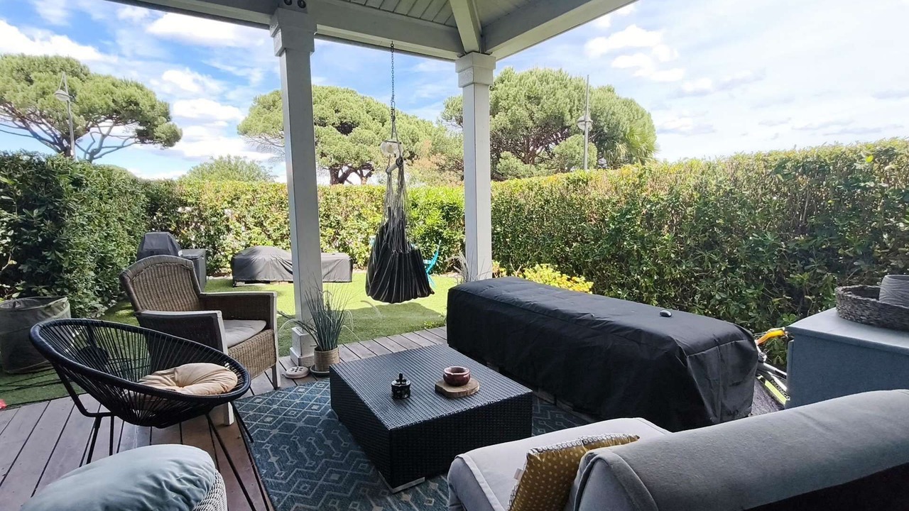 Photo of Patio Balcony in Gassin