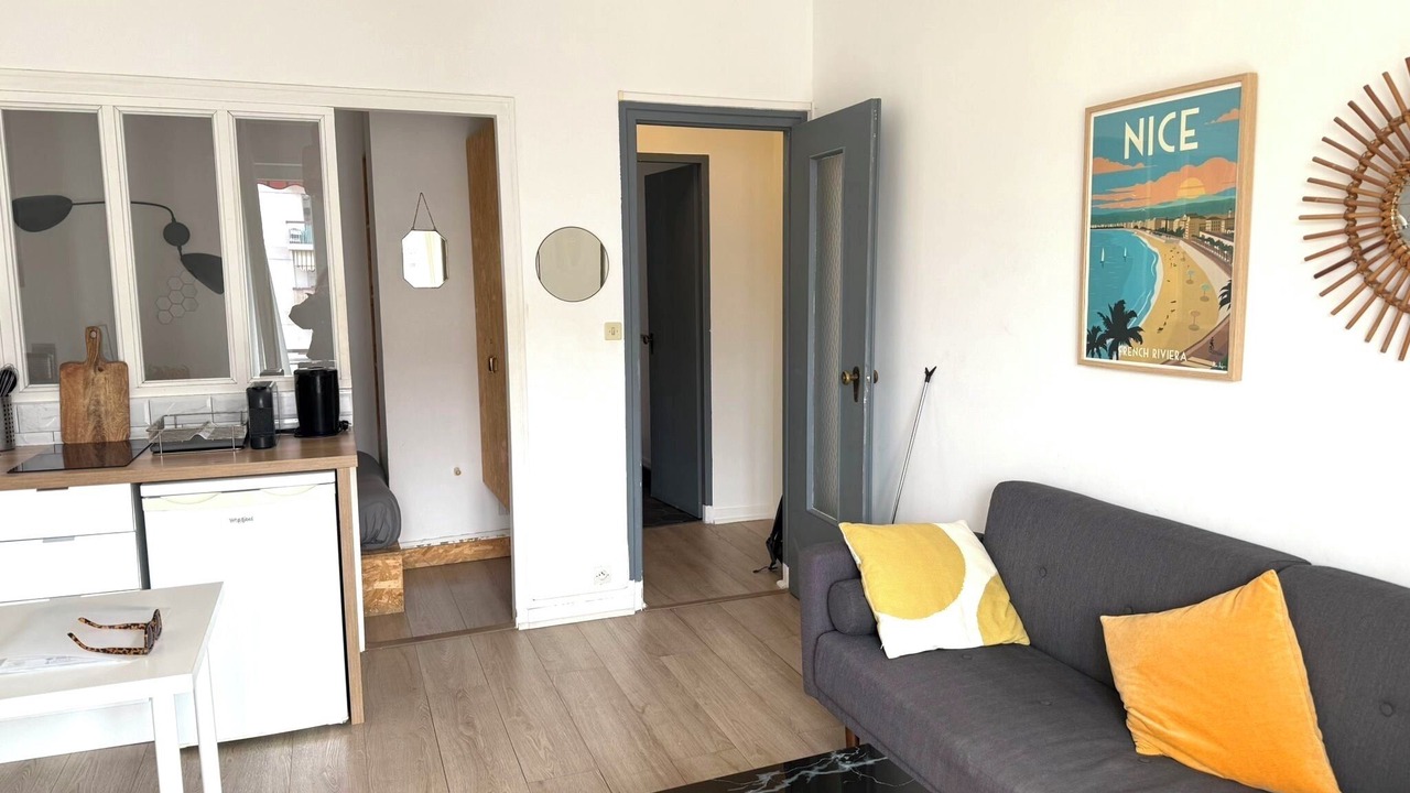 Photo of Livingroom in Liberation