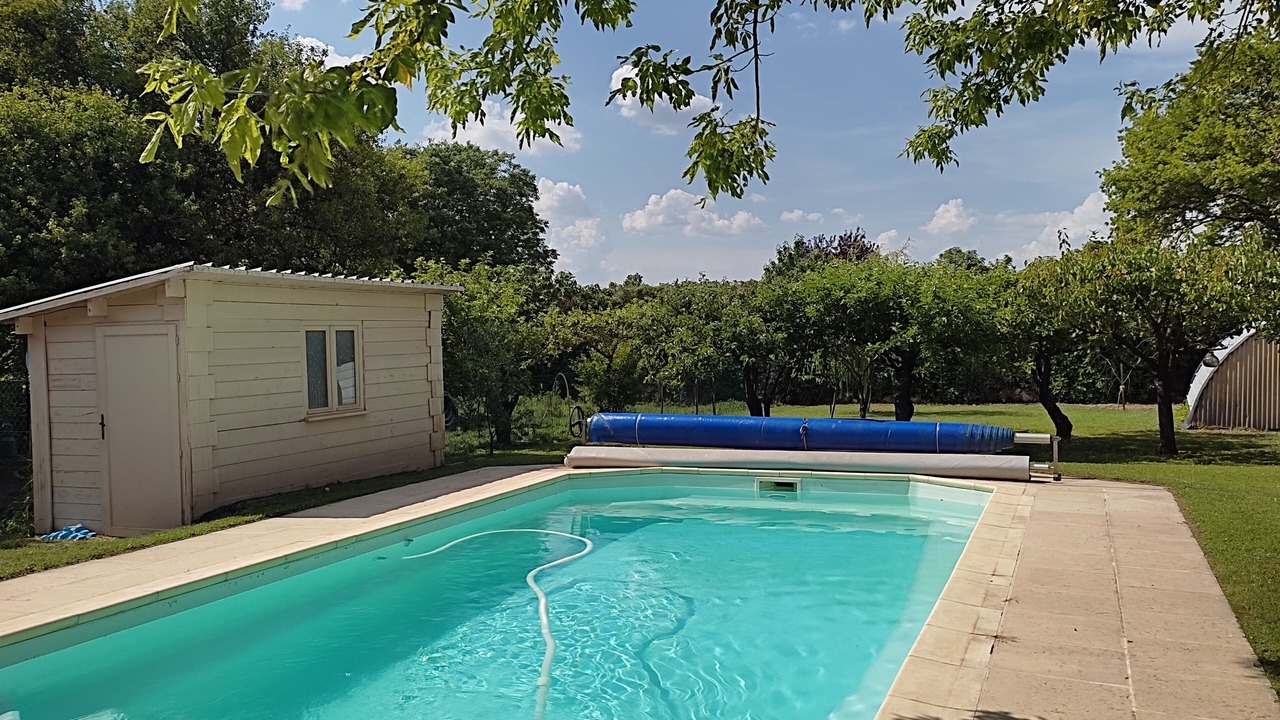 Photo of Outdoor in Velleron