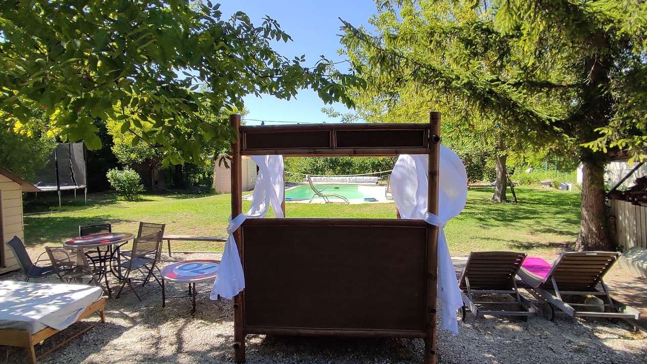 Photo of Outdoor in Velleron