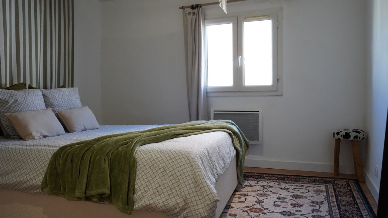 Photo of Bedroom in Istres