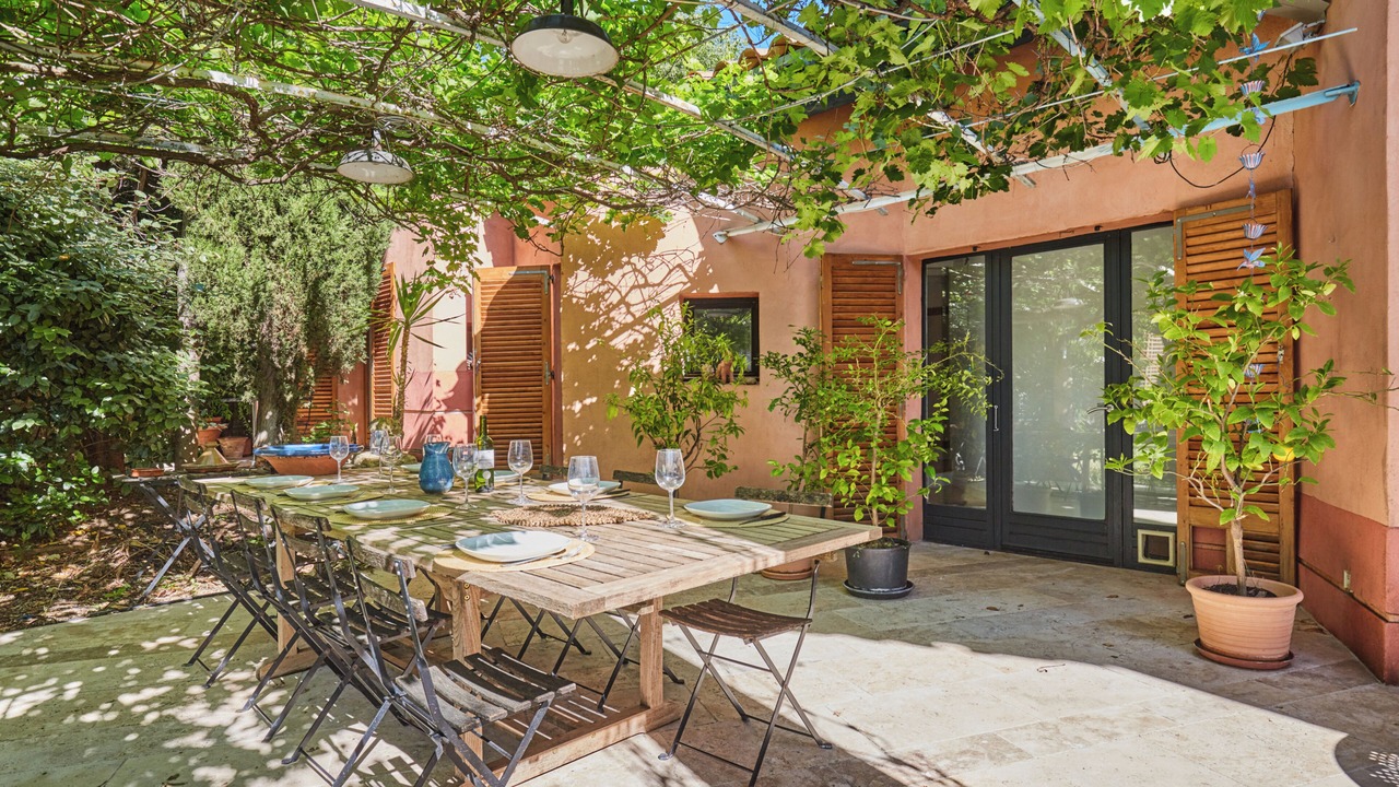 Photo of Outdoor in Est