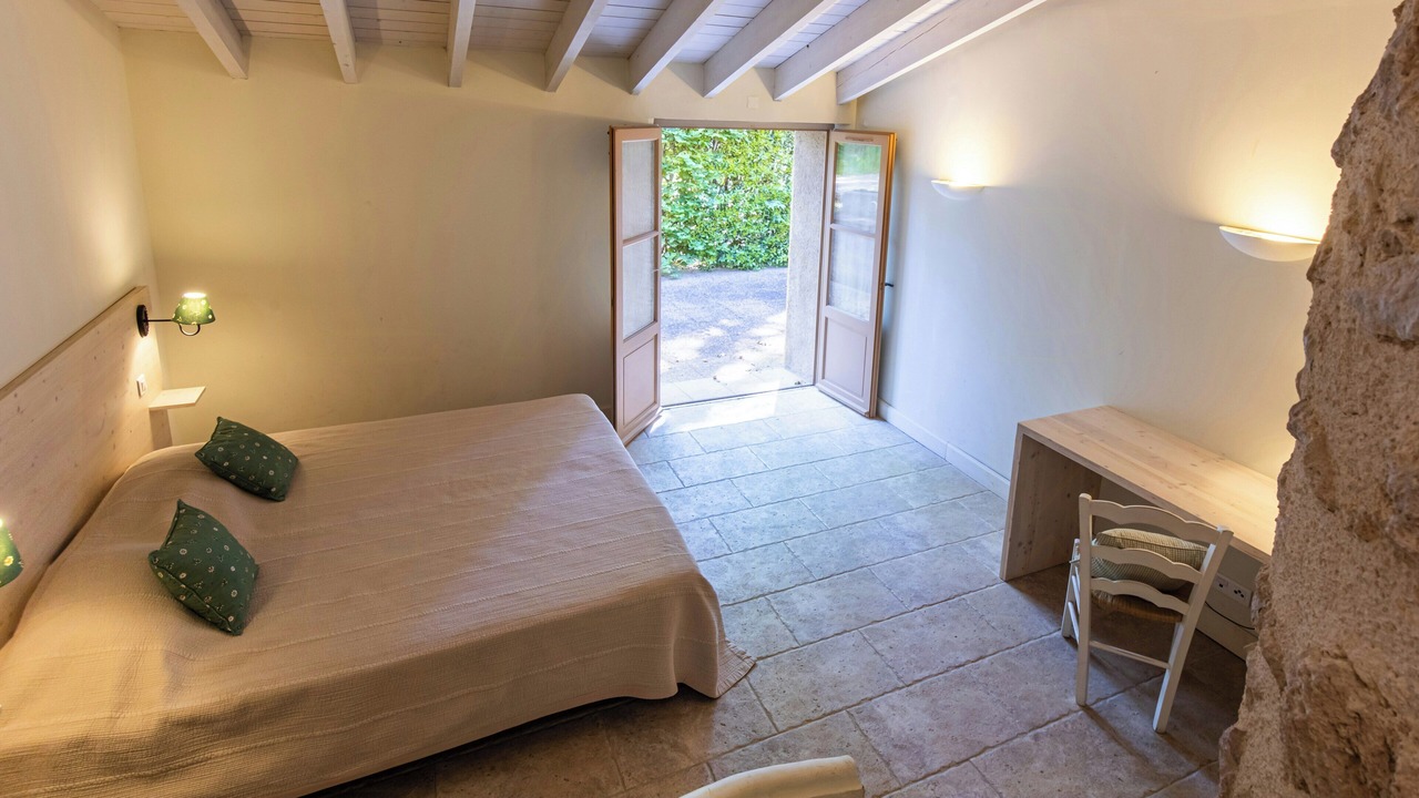 Photo of Bedroom in Saint-Antonin-du-Var