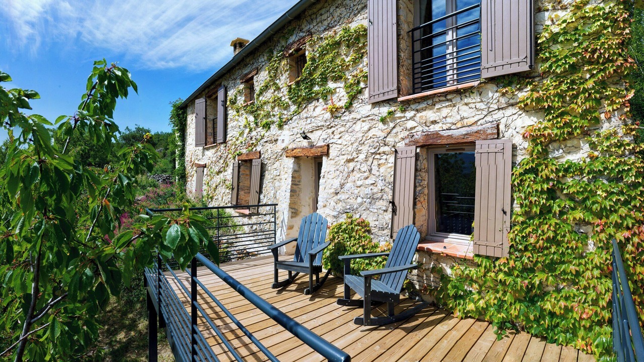Photo of Outdoor in Chateauneuf-Val-Saint-Donat