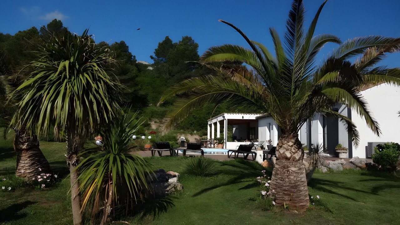 Photo of Outdoor in Thezan-des-Corbieres