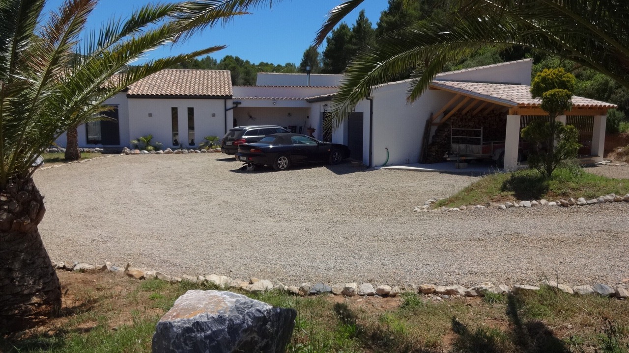 Photo of Outdoor in Thezan-des-Corbieres