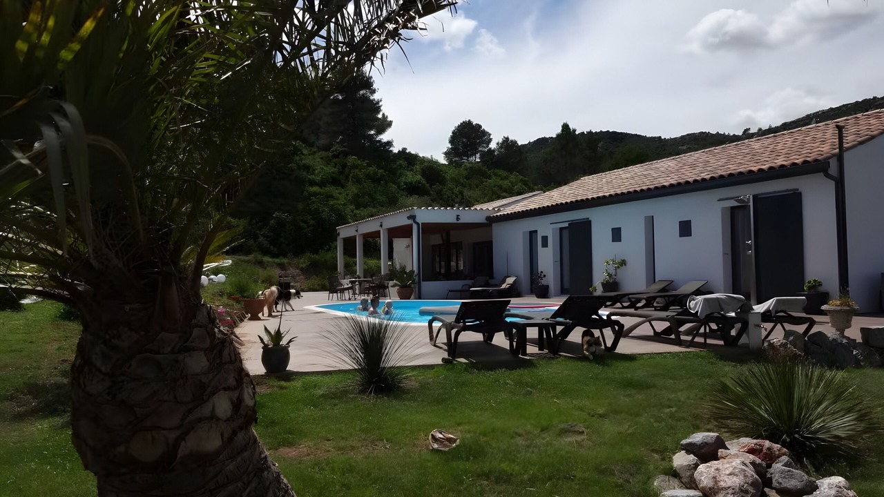 Photo of Outdoor in Thezan-des-Corbieres