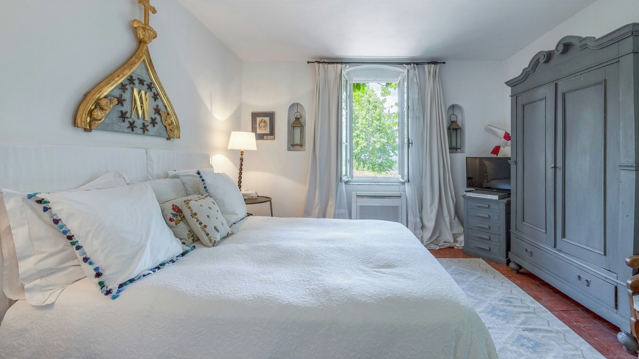 Photo of Bedroom in Apt