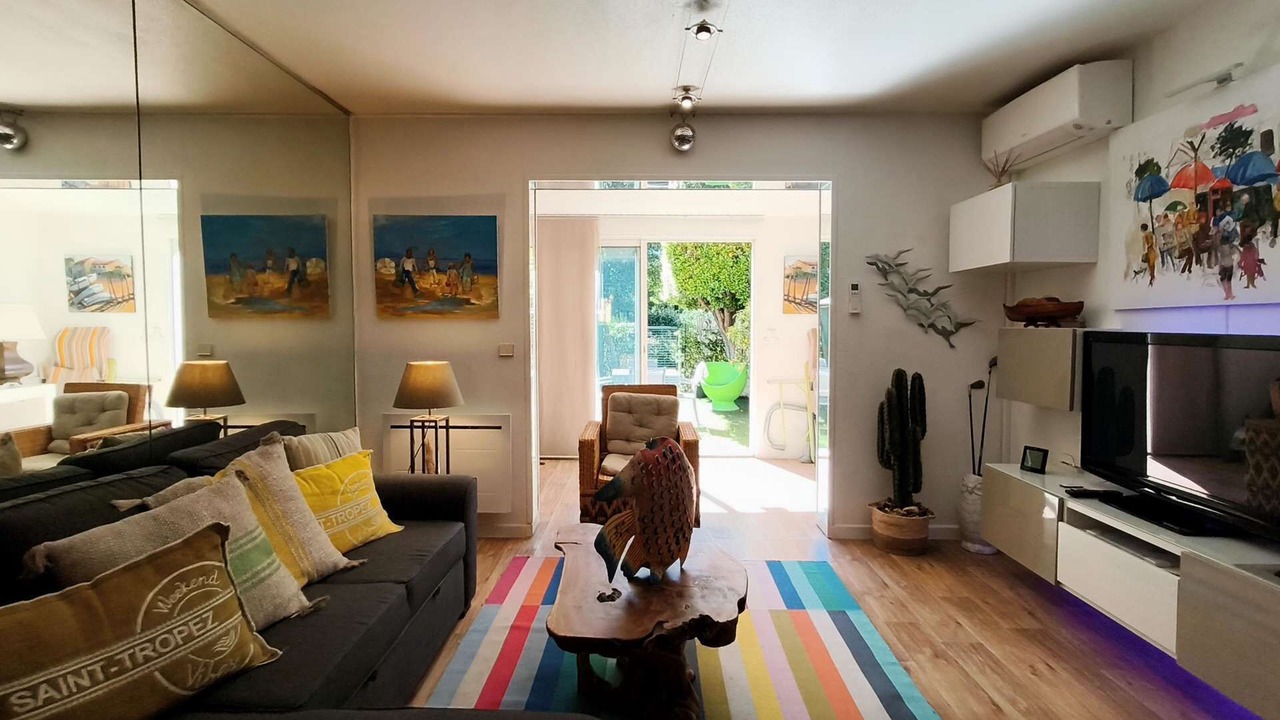 Photo of Livingroom in Port Cogolin