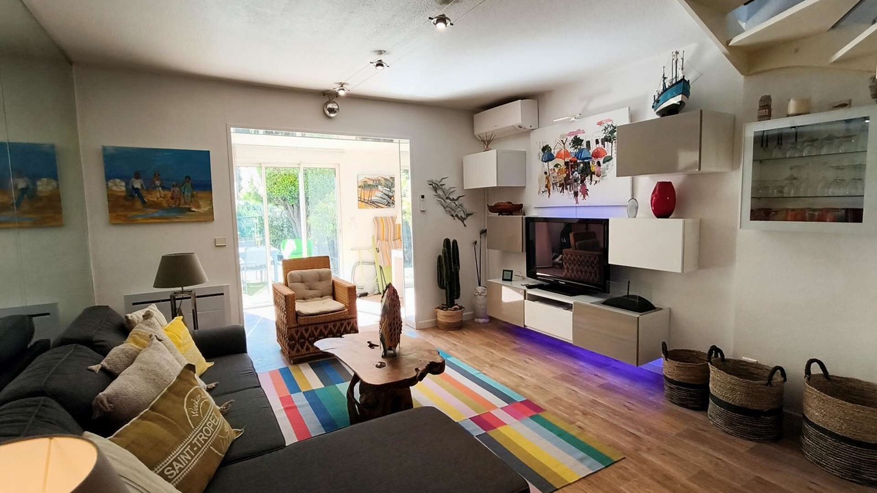 Photo of Livingroom in Port Cogolin