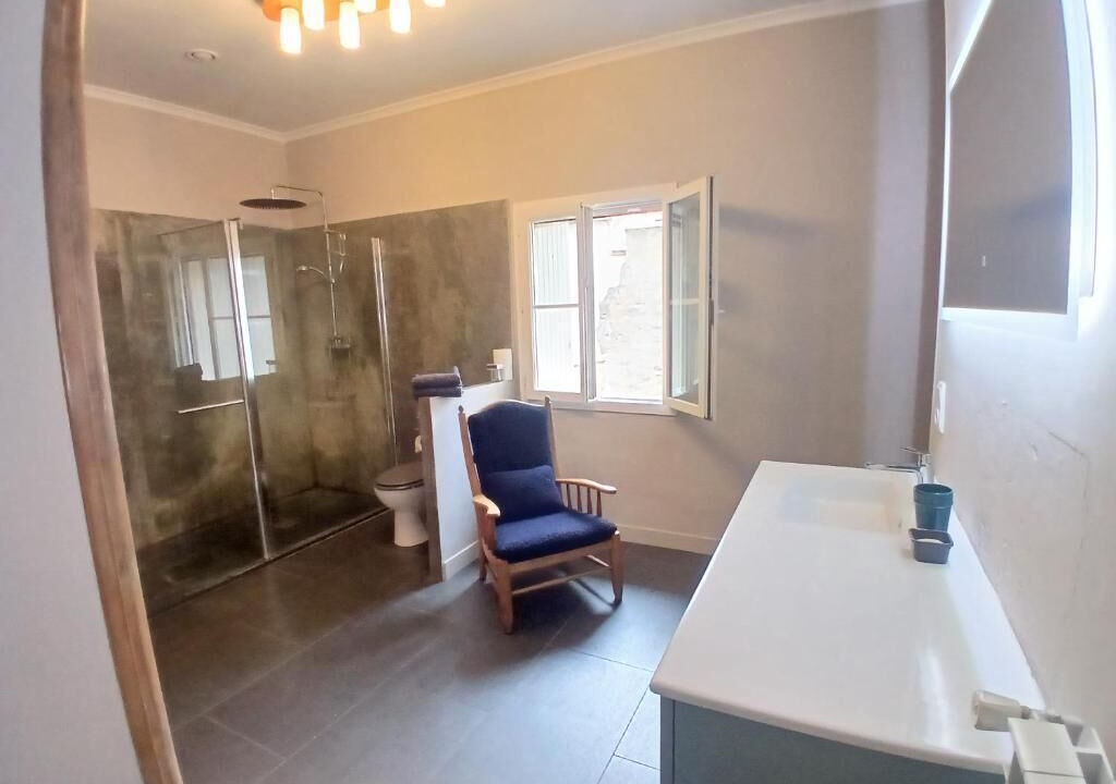 Photo of Bathroom in Pezenas