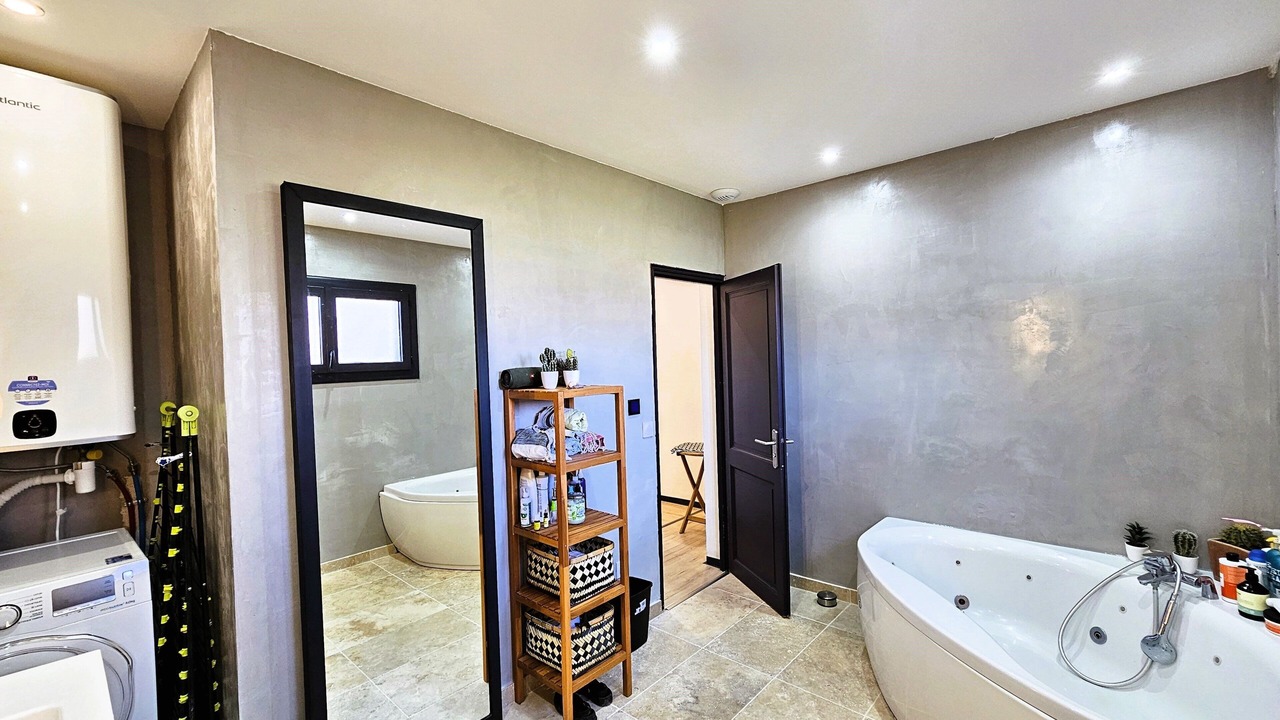 Photo of Bathroom in Croix-d'Argent