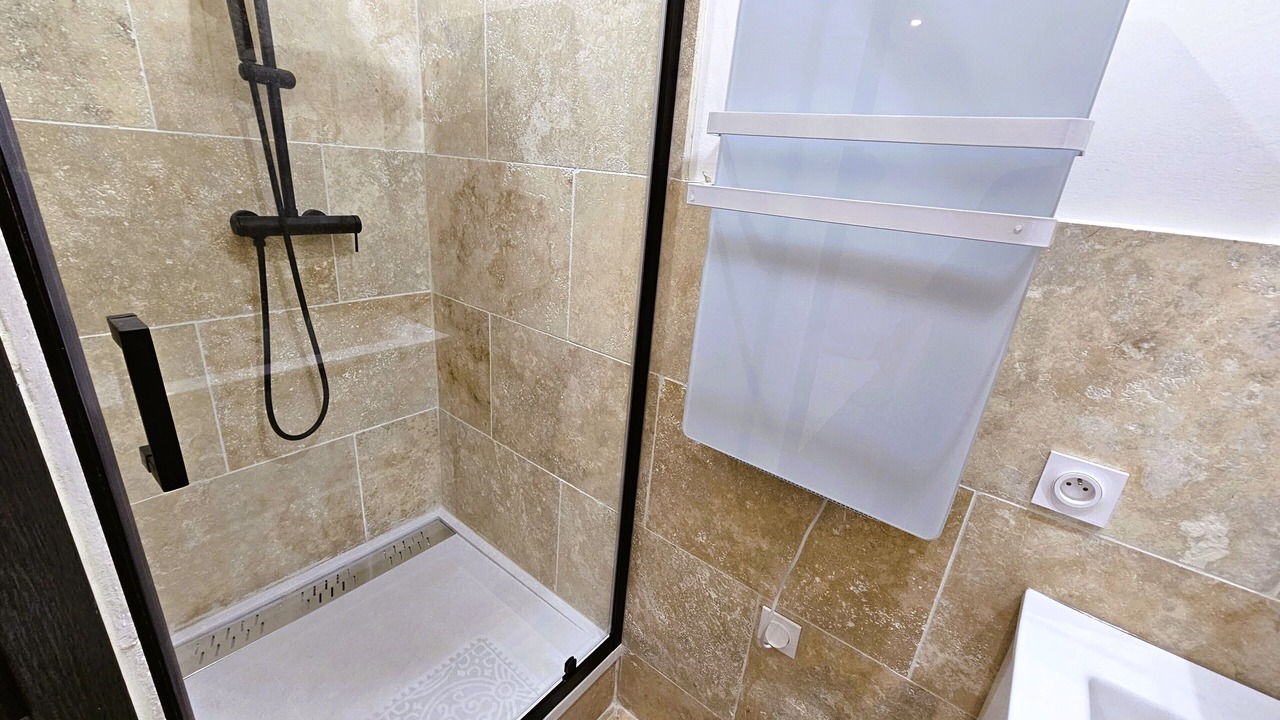 Photo of Bathroom in Croix-d'Argent