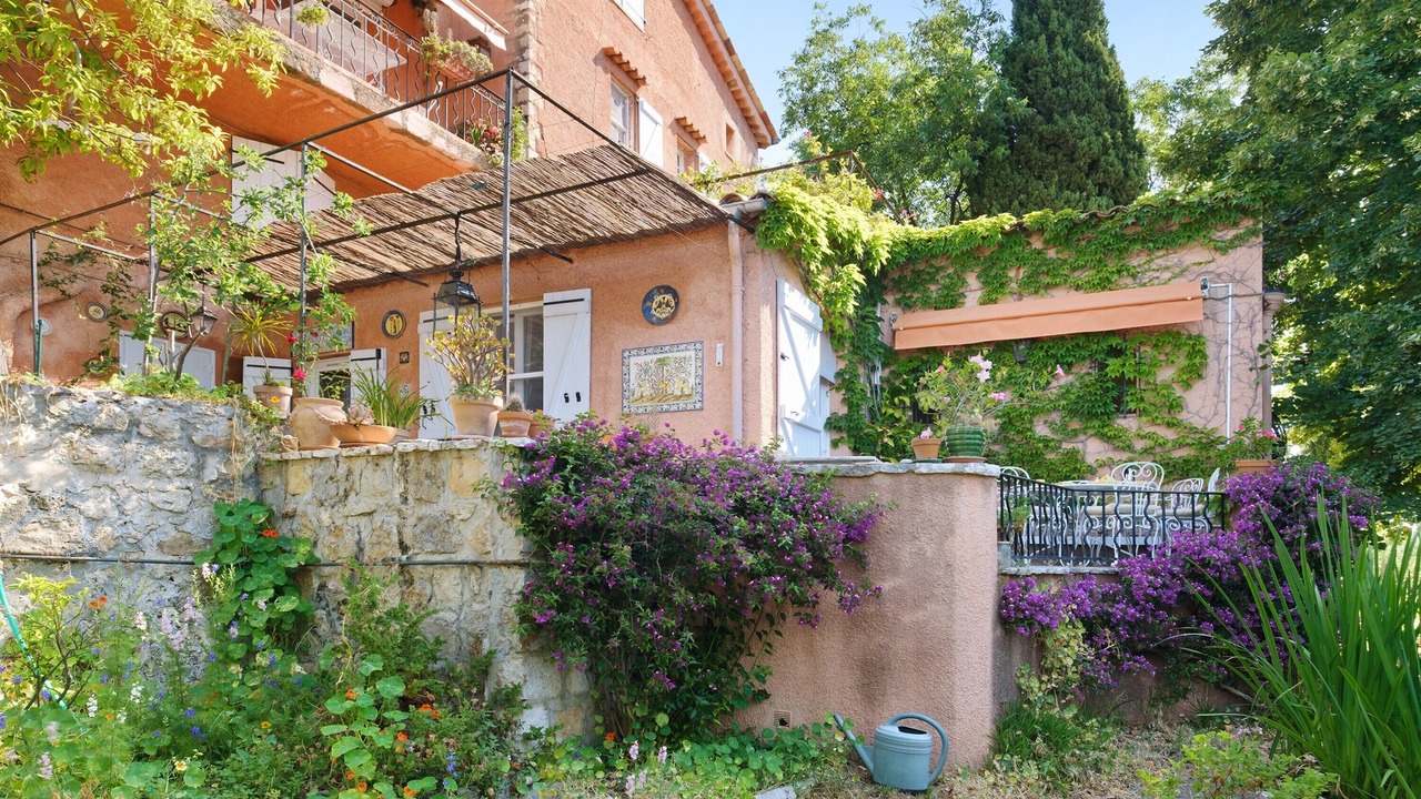Photo of Outdoor in Speracedes