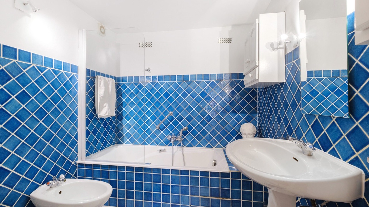 Photo of Bathroom in Speracedes