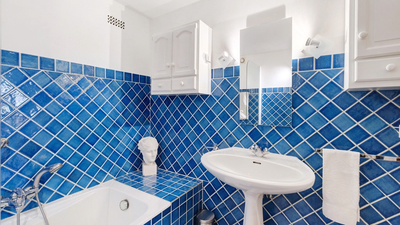 Photo of Bathroom in Speracedes