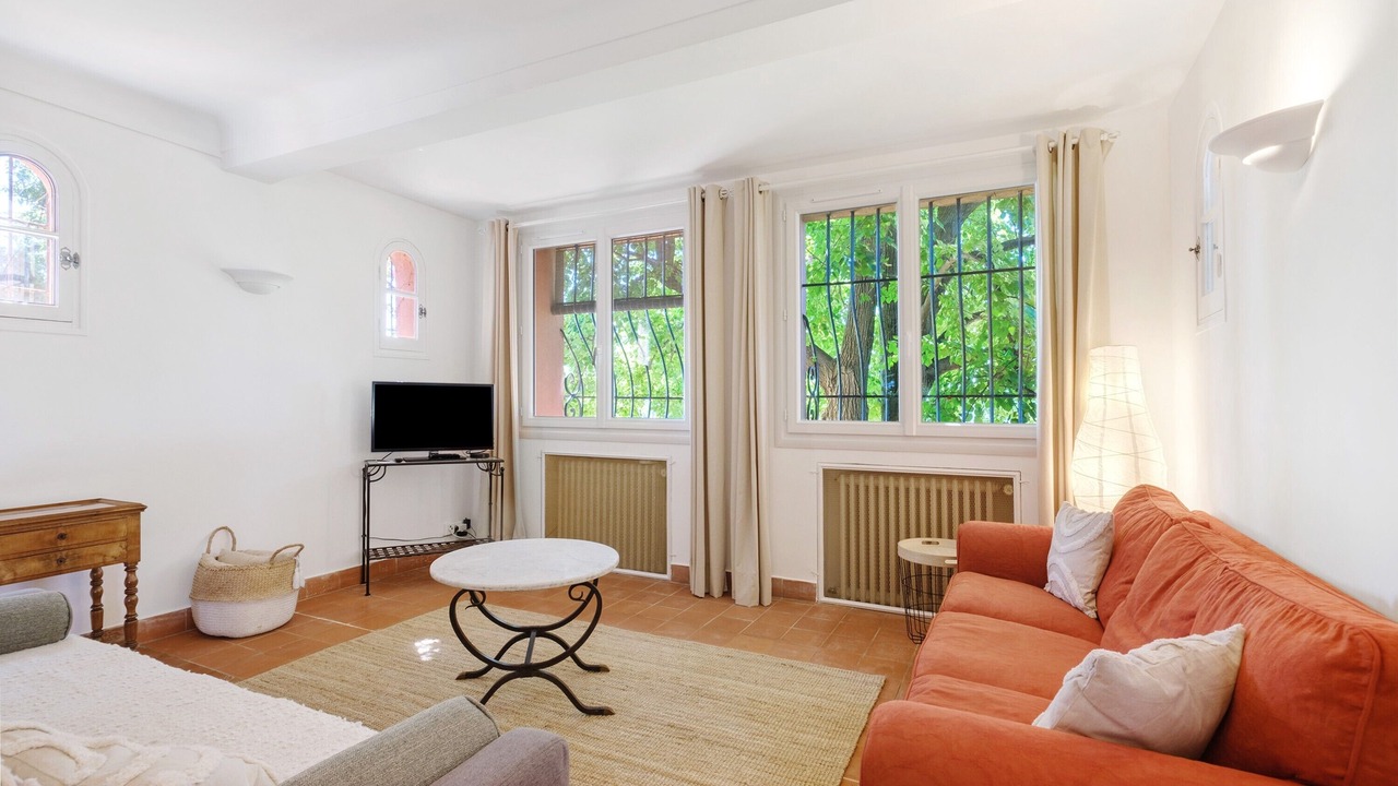 Photo of Livingroom in Speracedes