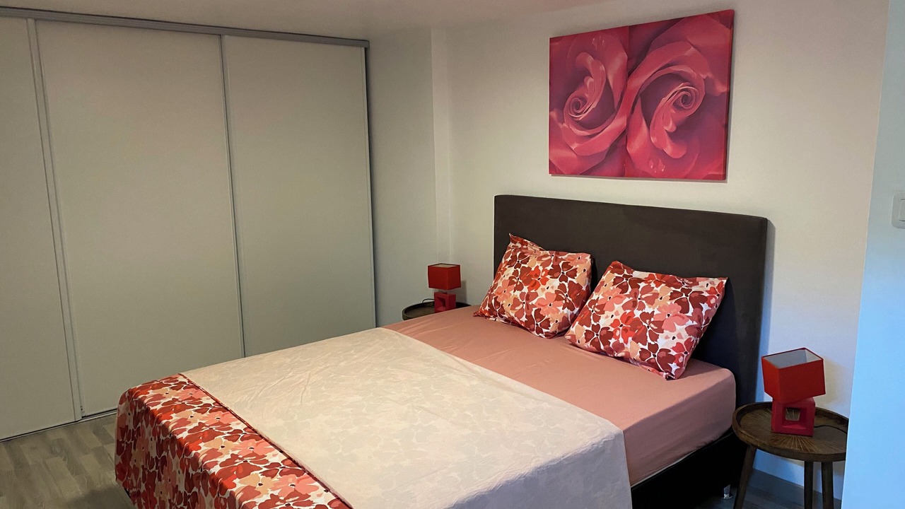 Photo of Bedroom in Gemenos