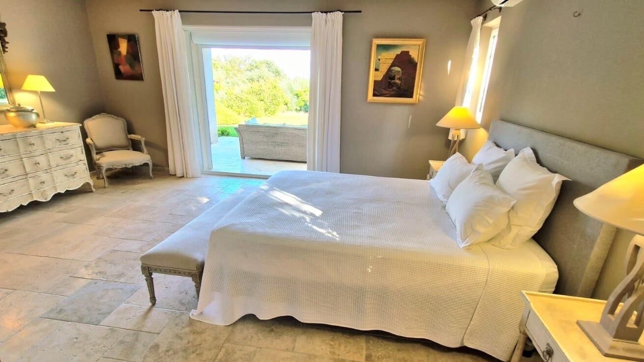 Photo of Bedroom in Sainte-Maxime - Saint-Tropez