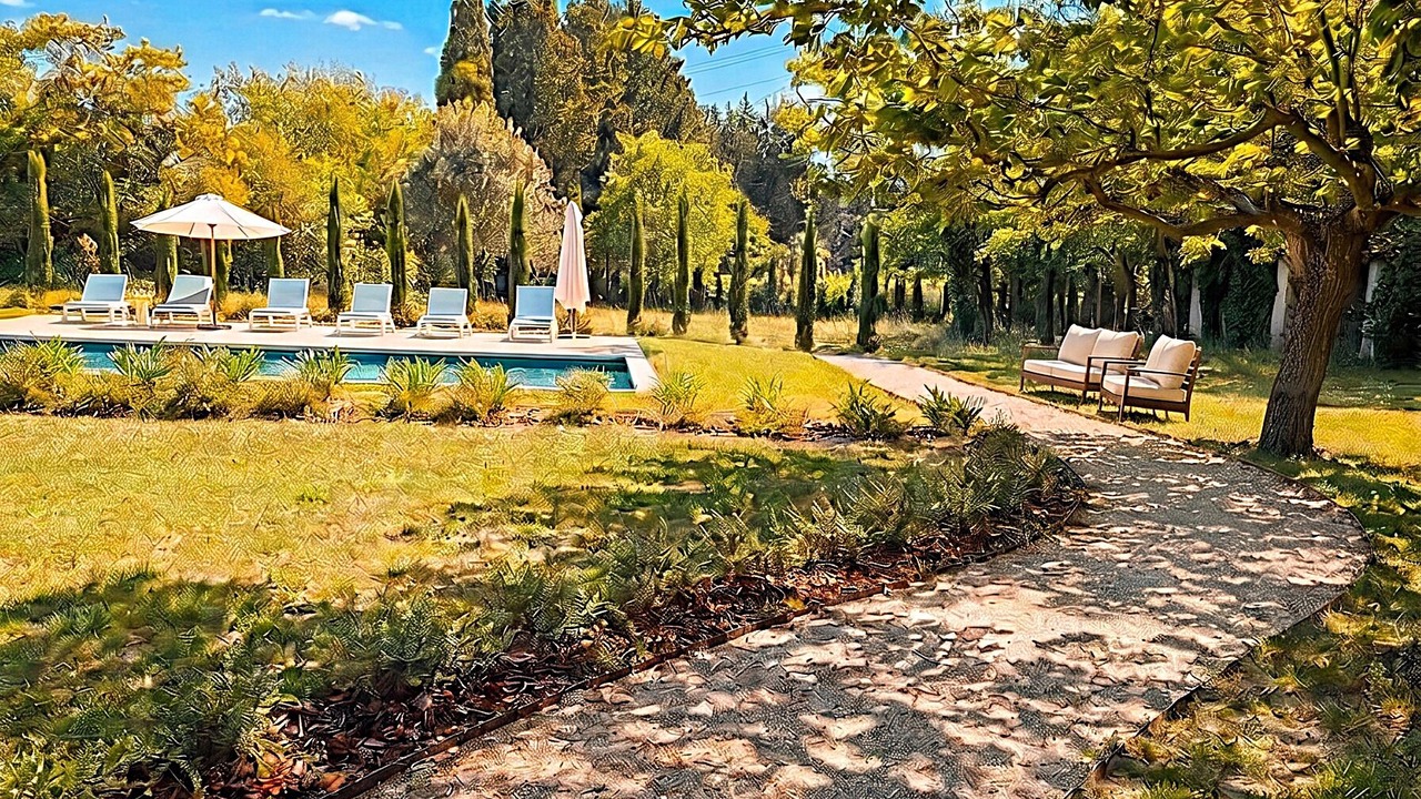Photo of Outdoor in Montfavet