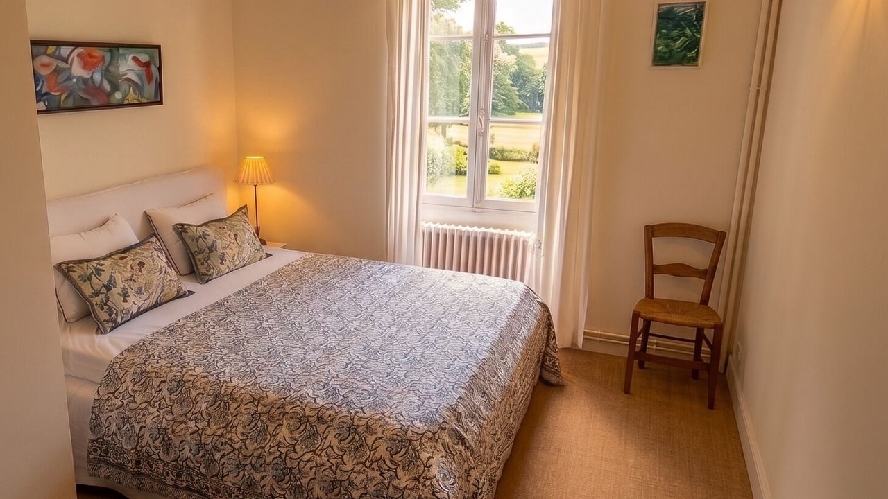 Photo of Bedroom in Montfavet