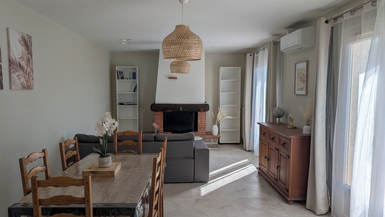 Photo of Livingroom in Saint-Jean-de-Vedas