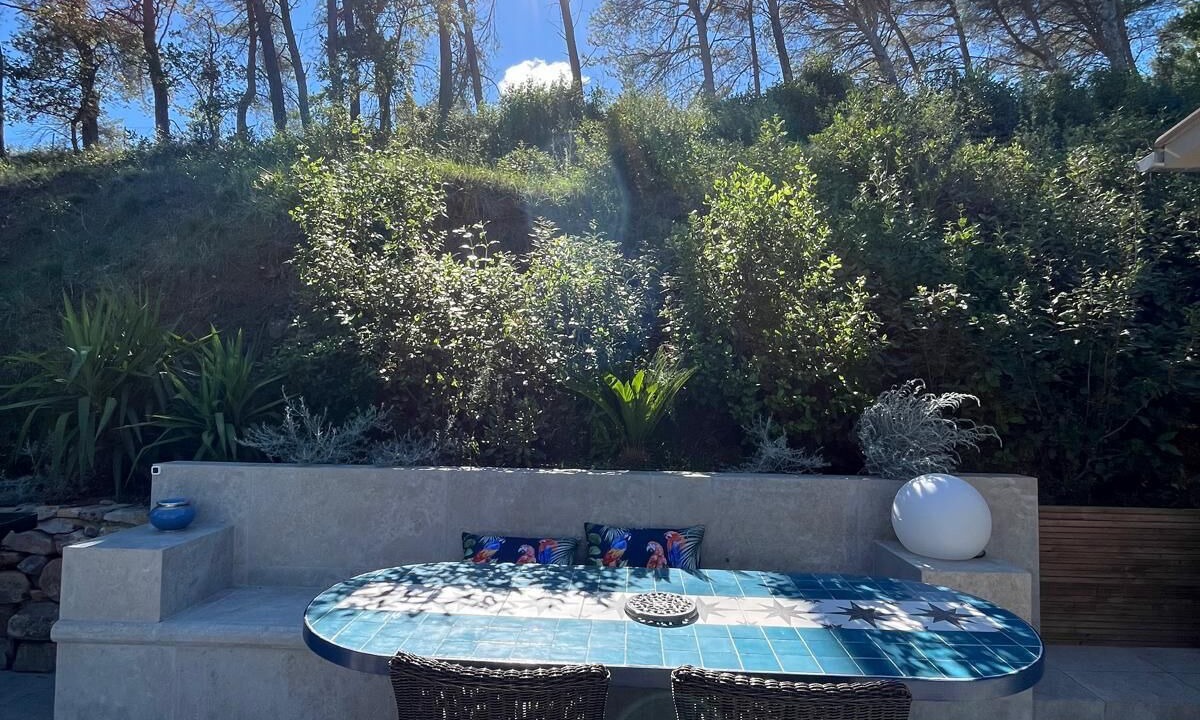 Photo of Outdoor in Est