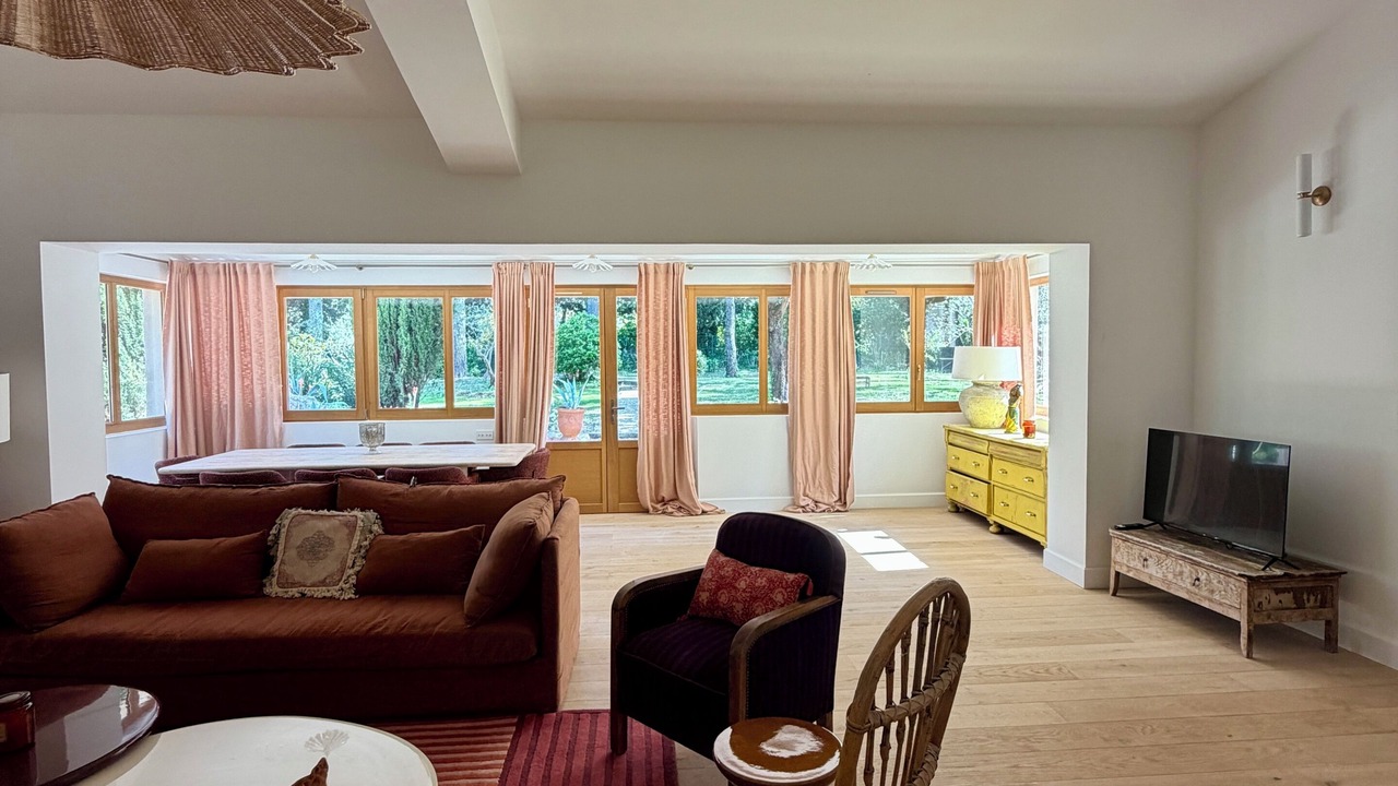 Photo of Livingroom in St.-Remy-de-Provence