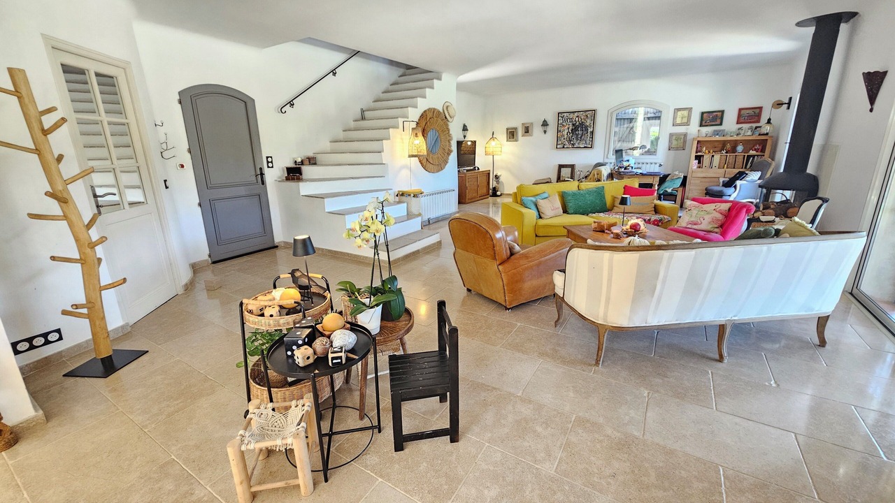 Photo of Livingroom in Roquefort-la-Bedoule