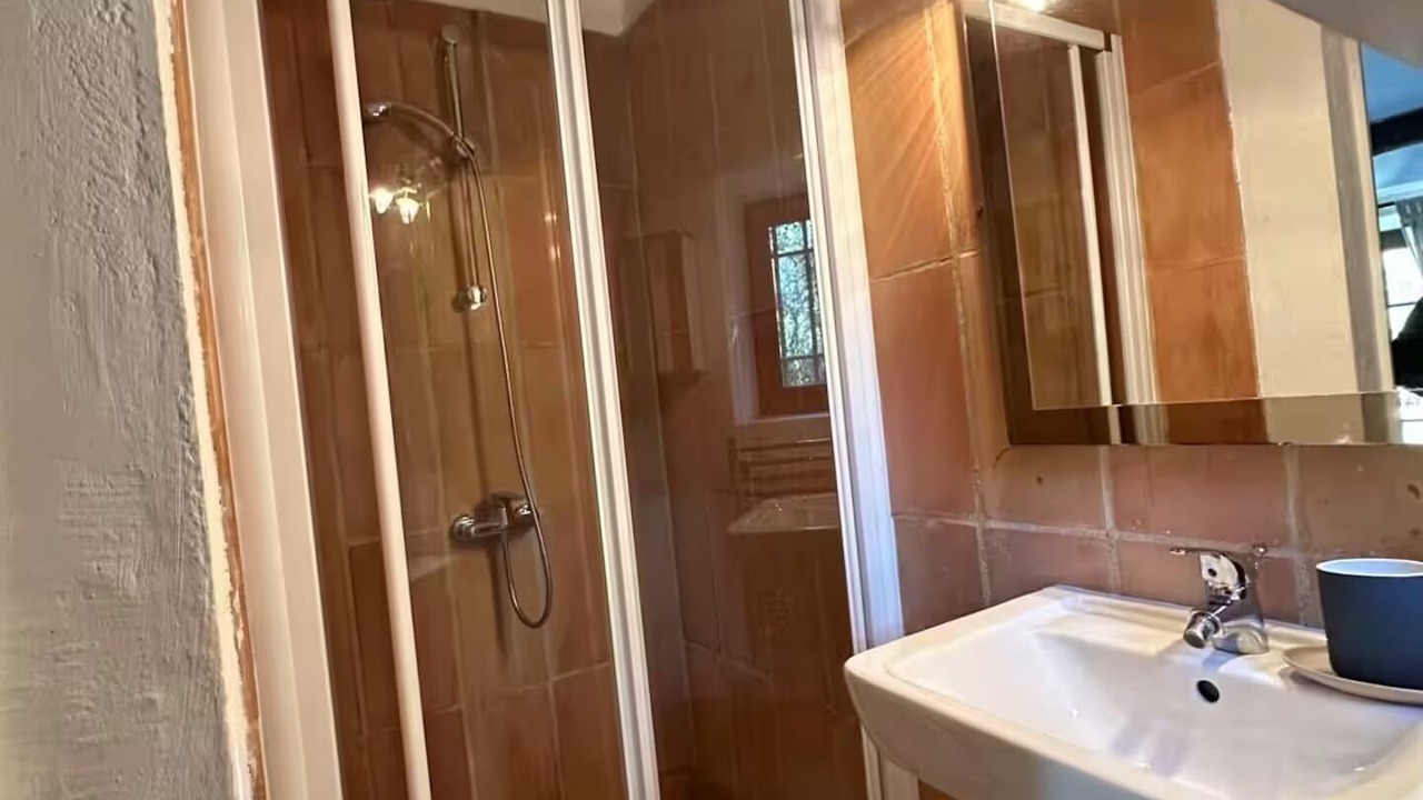 Photo of Bathroom in Bonnieux