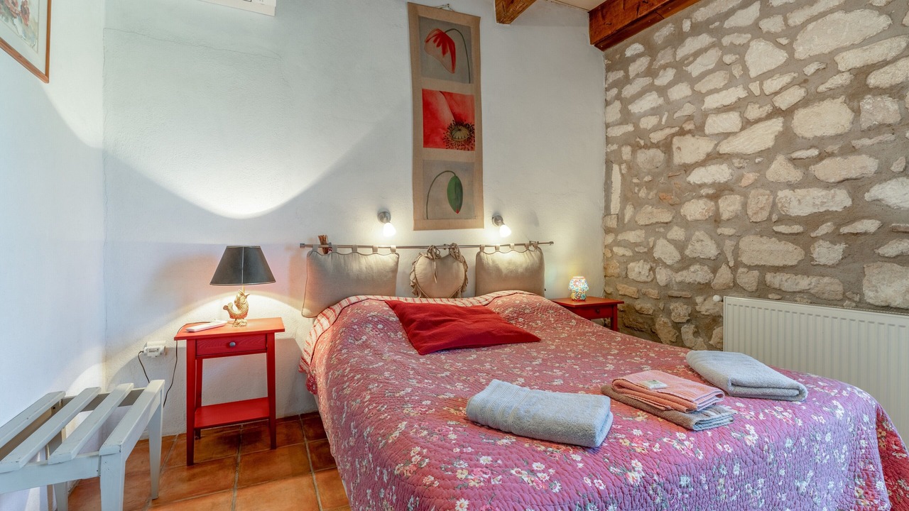 Photo of Bedroom in Les Baux-de-Provence