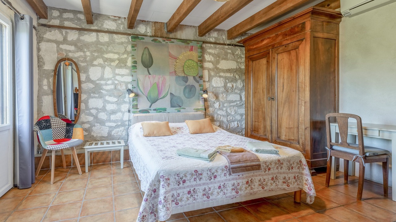Photo of Bedroom in Les Baux-de-Provence