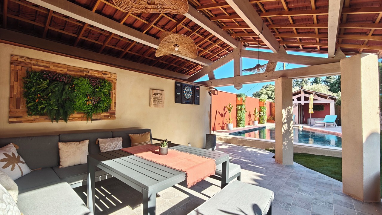 Photo of Outdoor in Roquemaure