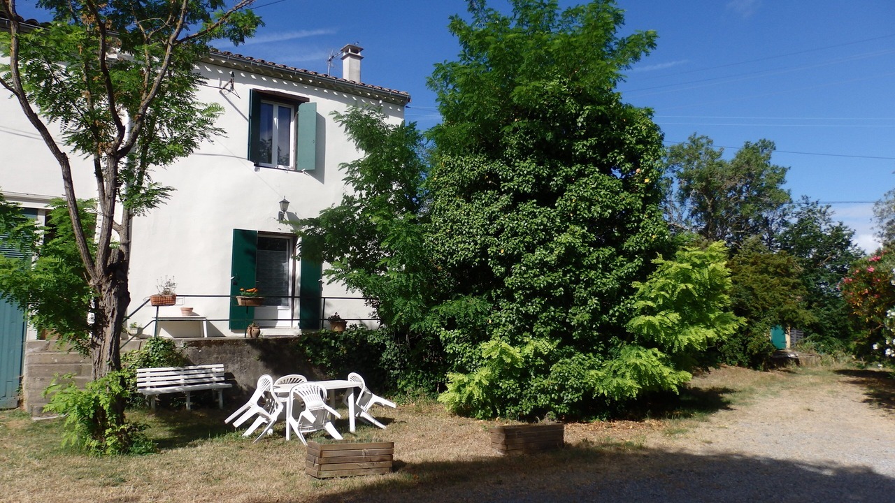 Photo of Outdoor in Leuc