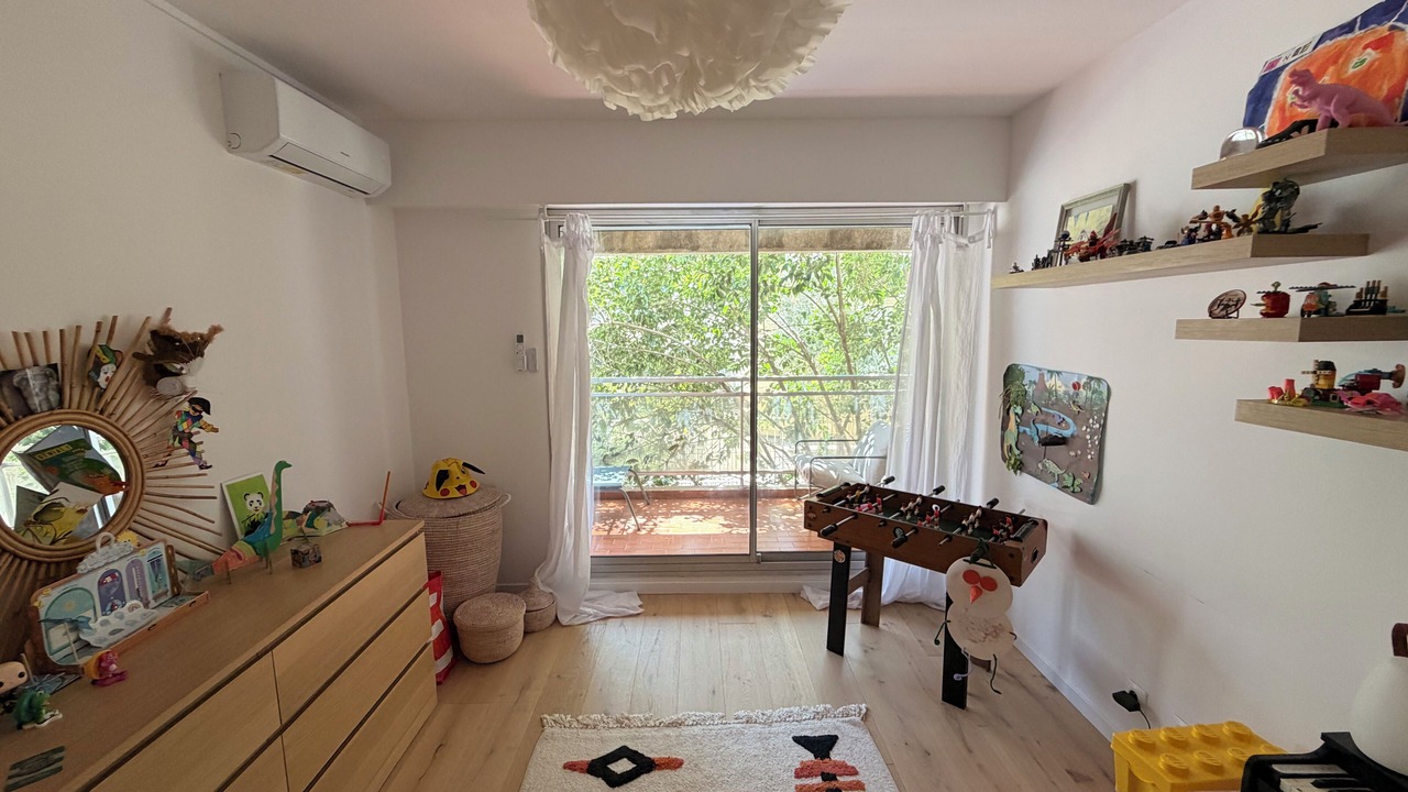 Photo of Bedroom in 7th Arrondissement