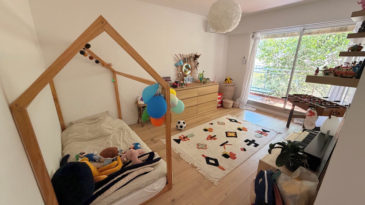 Photo of Bedroom in 7th Arrondissement