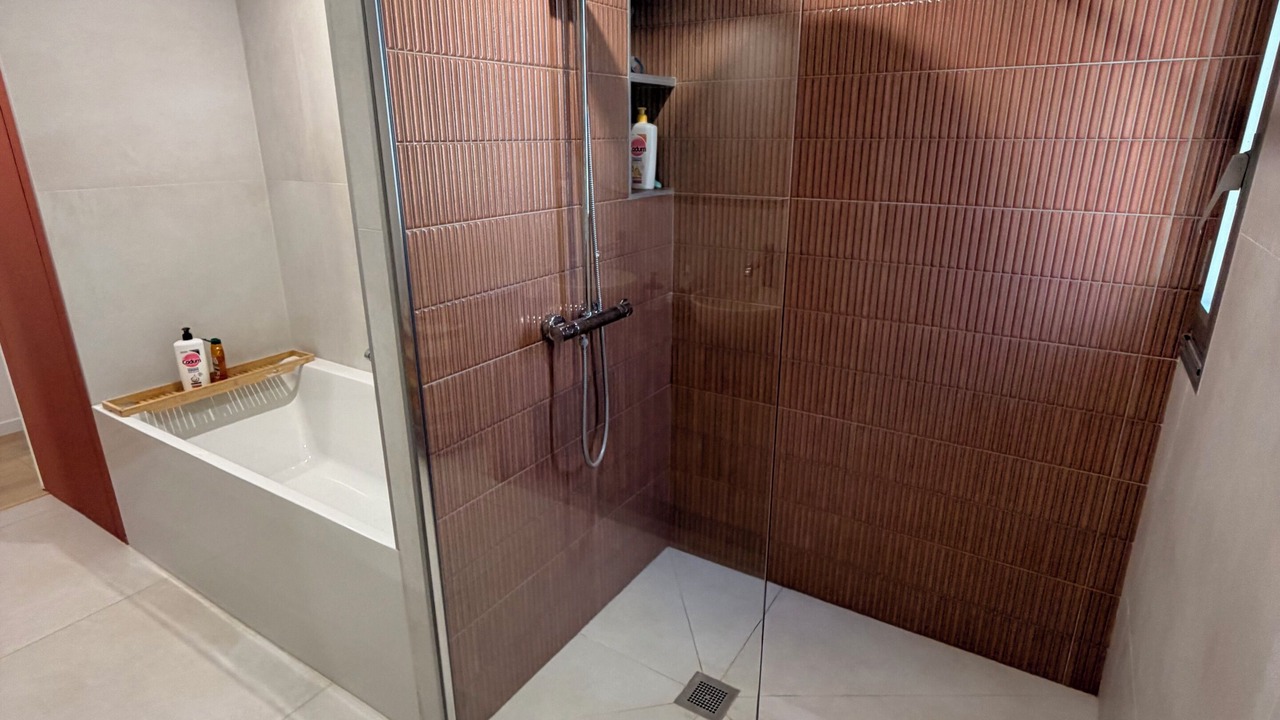 Photo of Bathroom in 7th Arrondissement