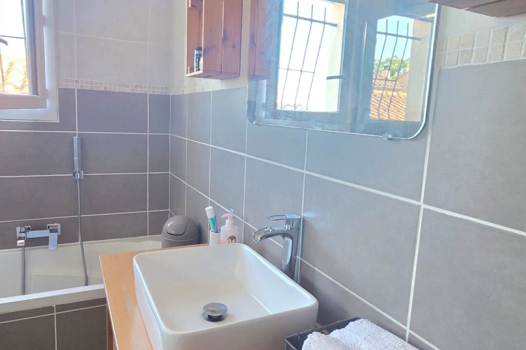 Photo of Bathroom in Puissalicon
