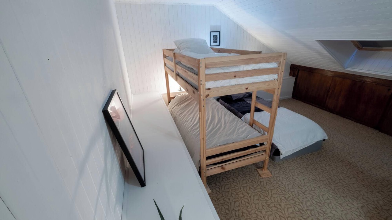 Photo of Bedroom in Saint-Leger-les-Melezes