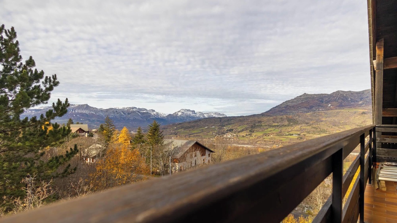 Photo of Outdoor in Saint-Leger-les-Melezes