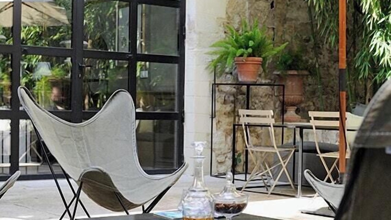 Photo of Outdoor in Avignon City Centre